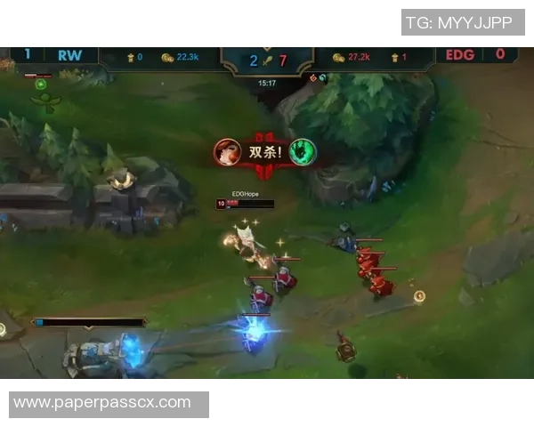 EDG战队包夹策略分析：成功与失误的深度解读与反思